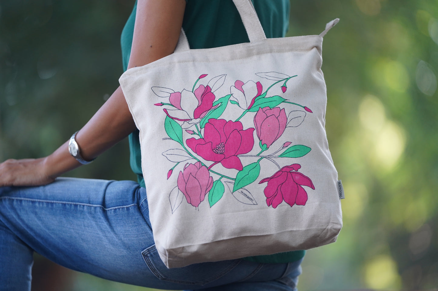 Canvas Zip Tote - Magnolia
