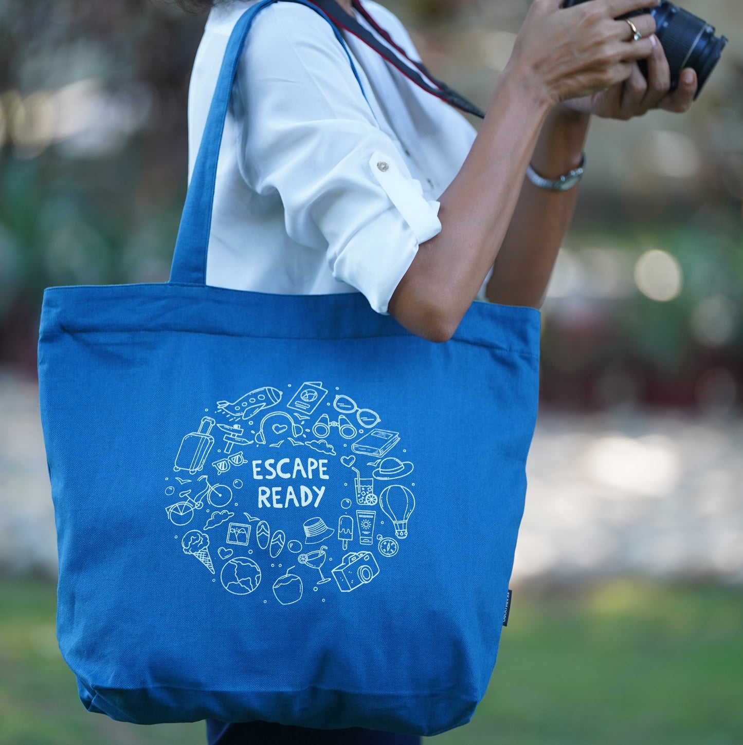 Mighty Zip Tote - Escape Ready