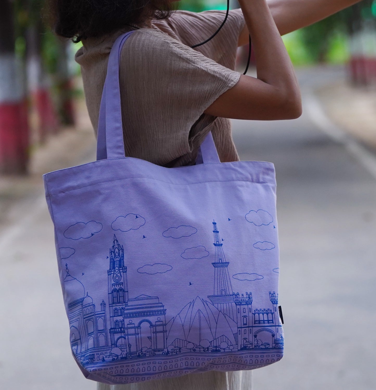 Mighty Zip Tote - Indian Heritage