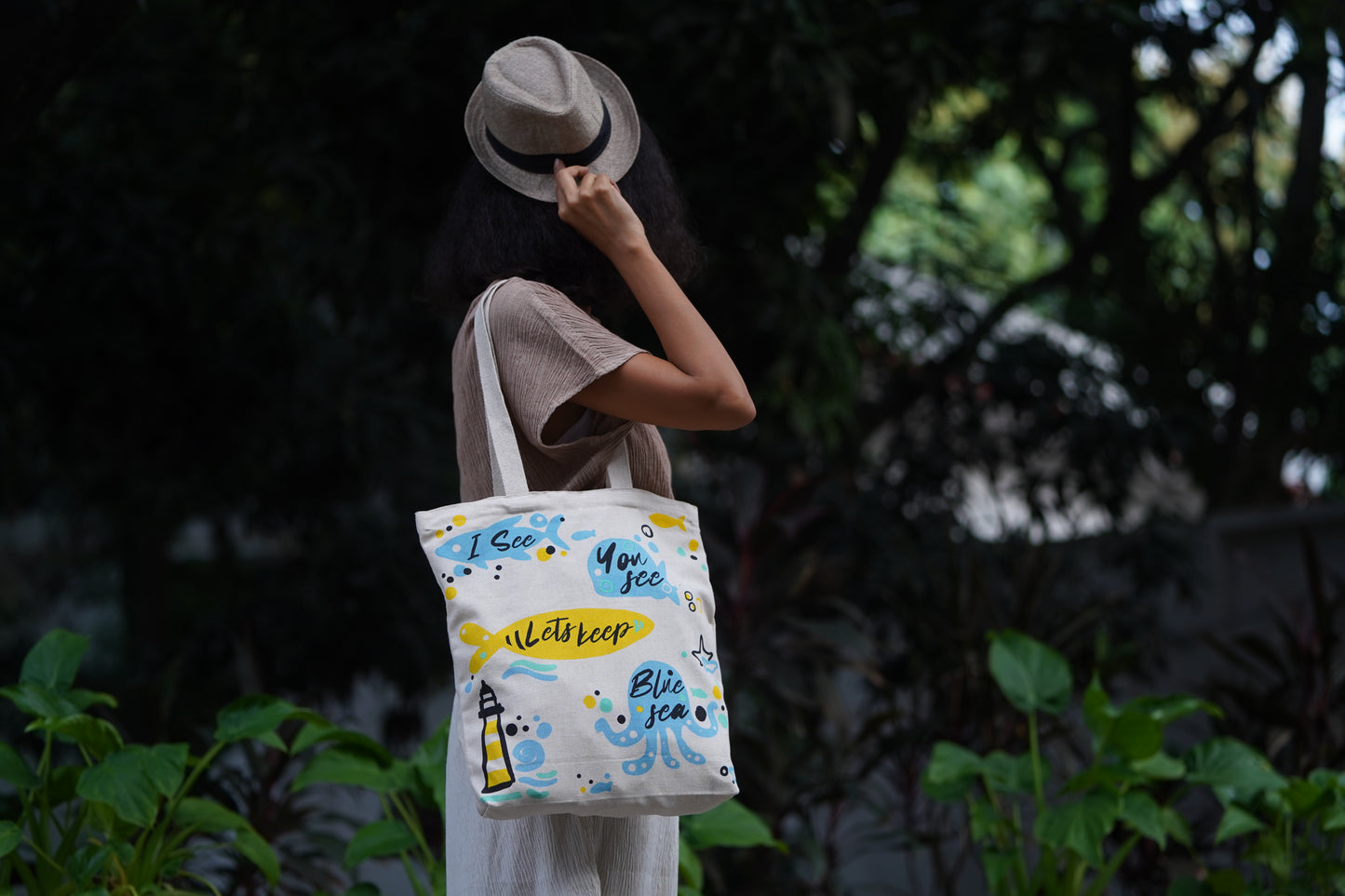Canvas Zip Tote - Save the Sea